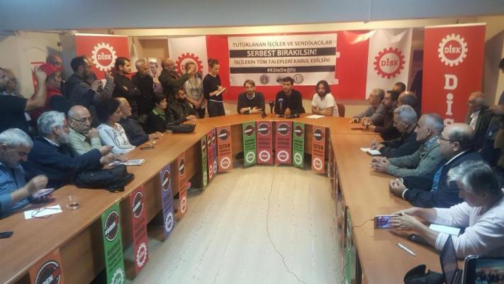 TMMOB 3. HAVALİMANI İŞÇİLERİ DAYANIŞMA ÇAĞRISINA DESTEK VERDİ TMMOB 3. HAVALİMANI İŞÇİLERİ DAYANIŞMA ÇAĞRISINA DESTEK VERDİ