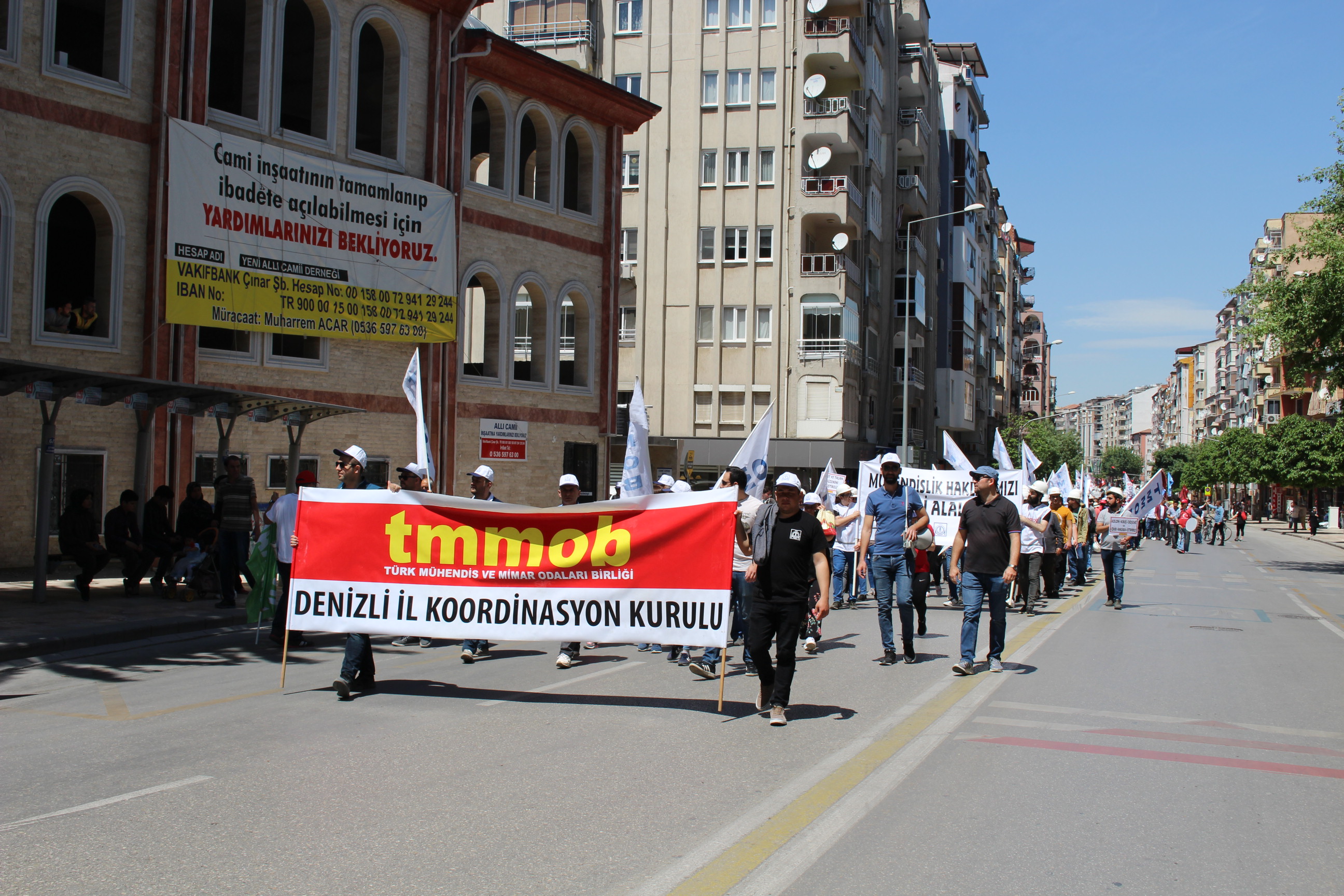 TMMOB Örgütlülüğü 1 Mayıs’ta İşçinin, Emekçinin Yanındaydı!